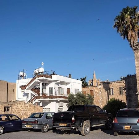 Templar Guesthouse Famagusta  Bagian luar foto
