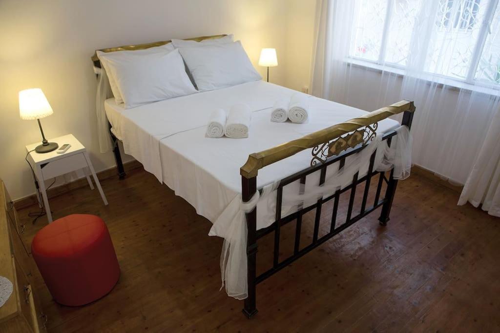 Templar Guesthouse Famagusta  Bagian luar foto