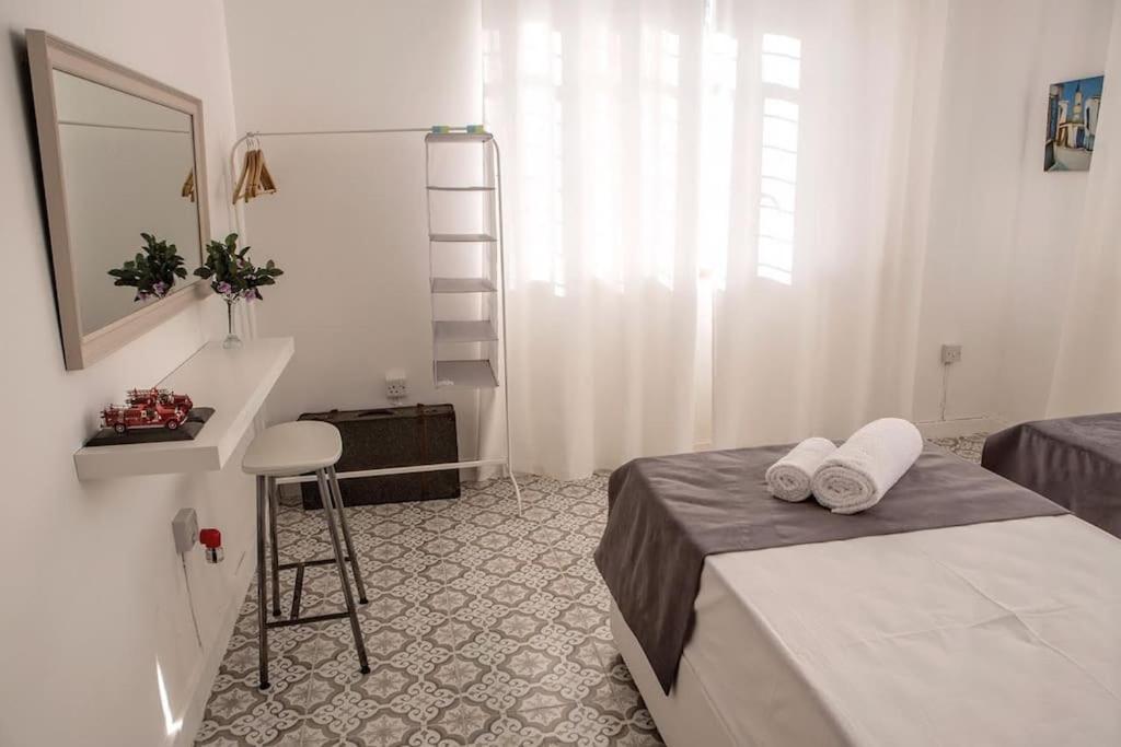 Templar Guesthouse Famagusta  Bagian luar foto