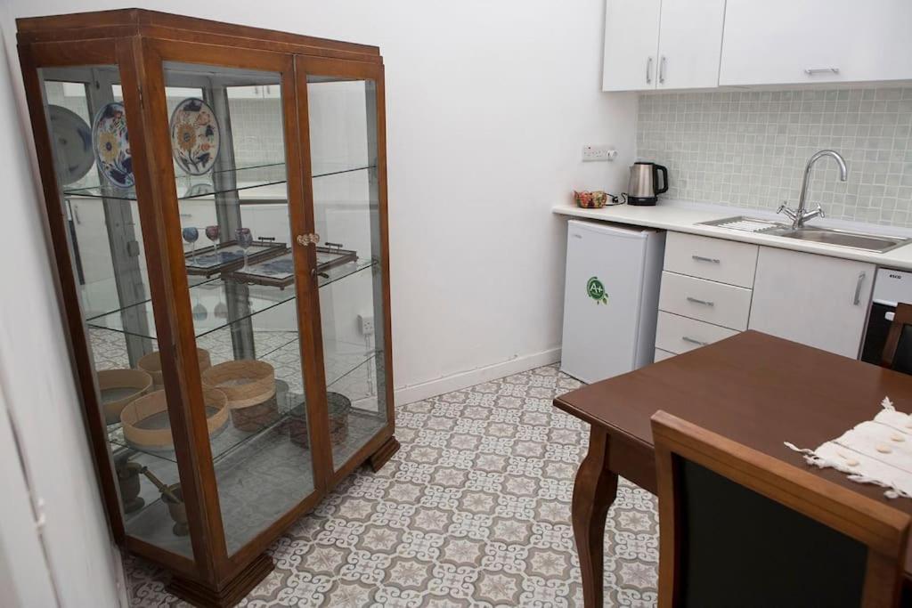 Templar Guesthouse Famagusta  Bagian luar foto