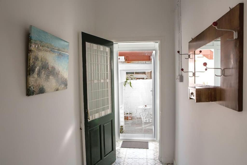 Templar Guesthouse Famagusta  Bagian luar foto